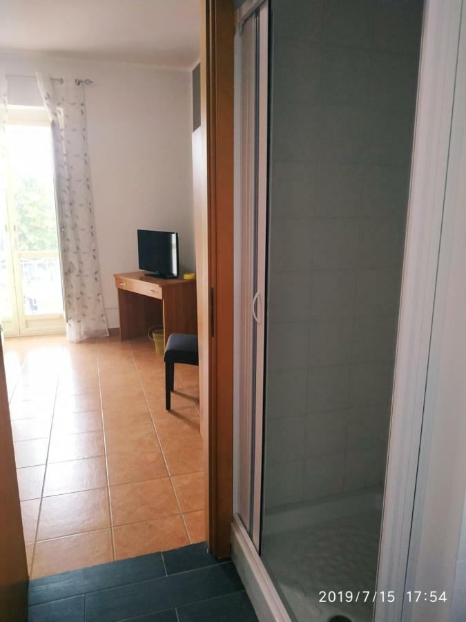 Santa E Maria Affittacamere Lamezia Terme Quarto foto